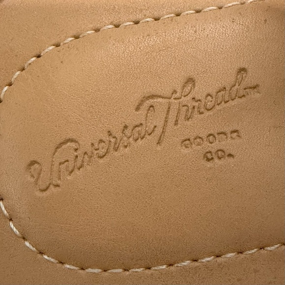 Universal Thread Strappy Sandals | Size 9 - Picture 4 of 4